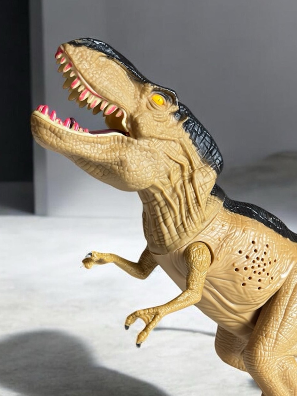 Mighty Megasaur Walking T-Rex Dinosaur – Lights & Sound